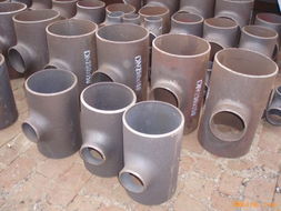 江蘇南通啟東滬浩法蘭管件經(jīng)營(yíng)部 專業(yè)提供各類焊接三通管件